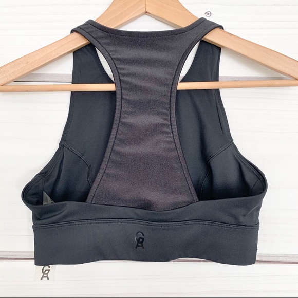 GOOD AMERICAN Black Reflective Logo Sports Bra Sz1 - Picture 6 of 8